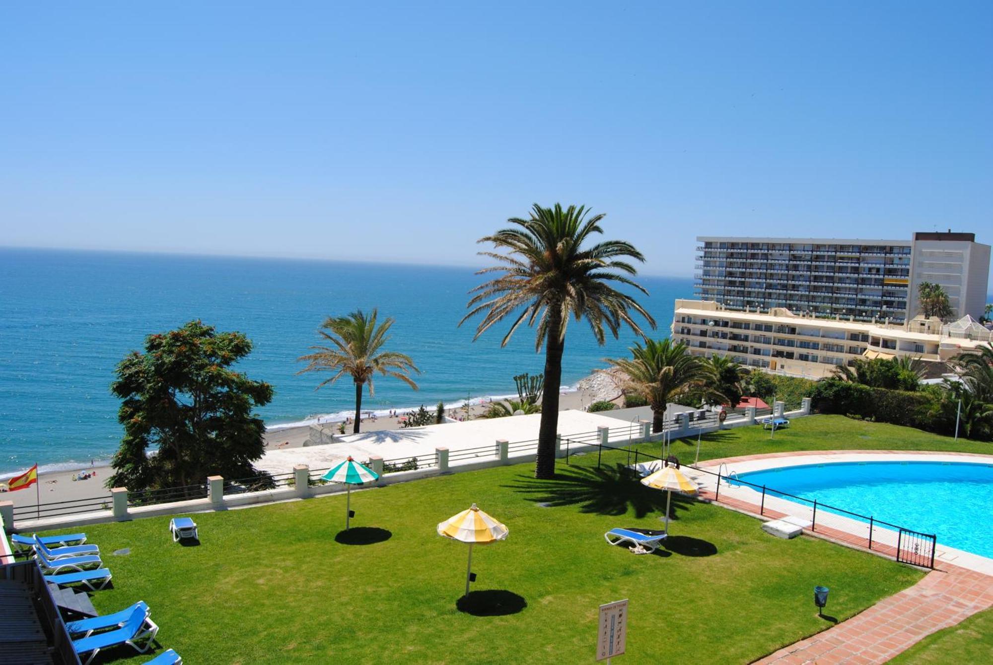 Apartamentos La Roca Rentals Torremolinos Esterno foto