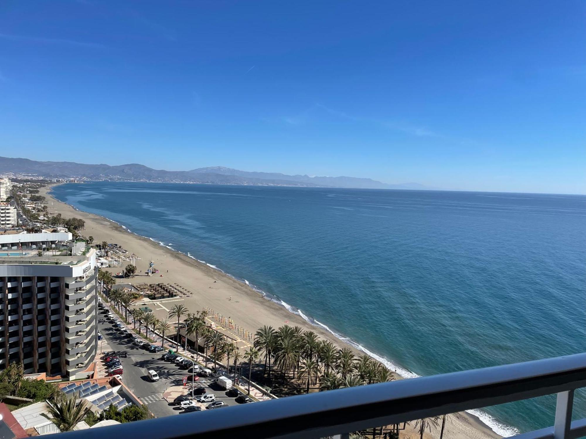 Apartamentos La Roca Rentals Torremolinos Esterno foto